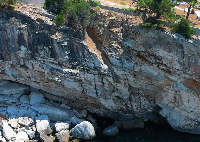 Apartahotel Acroterra - Easy Living 3*