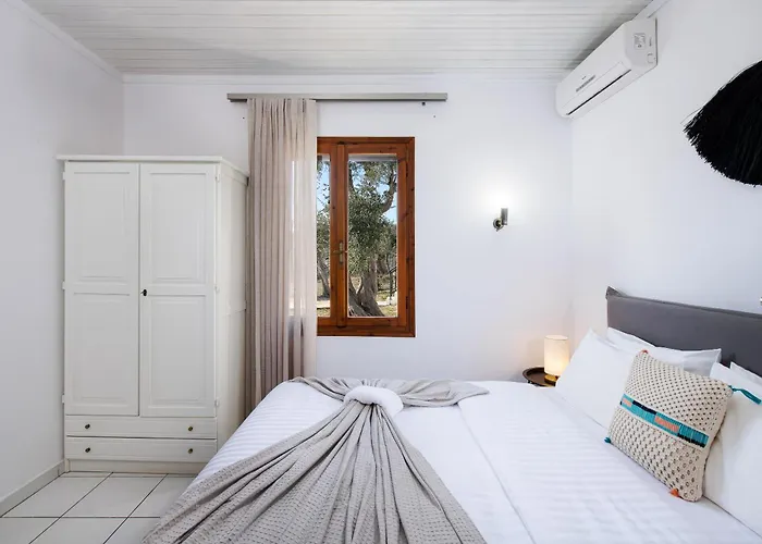 Acroterra - Easy Living Apartahotel