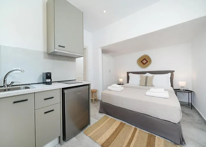 Acroterra - Easy Living