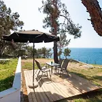 Acroterra - Easy Living Aparthotel 3*