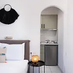Acroterra - Easy Living Aparthotel