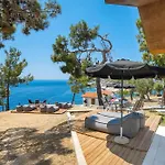 Acroterra - Easy Living Aparthotel 3*