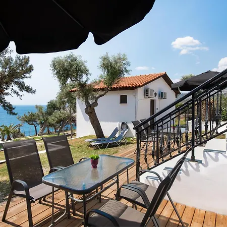 Acroterra - Easy Living * Aliki (Thasos)
