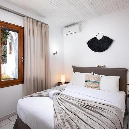 Hotel apartamentowy Acroterra - Easy Living Alikí