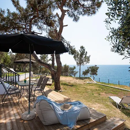 Апартхотел Acroterra - Easy Living 3*