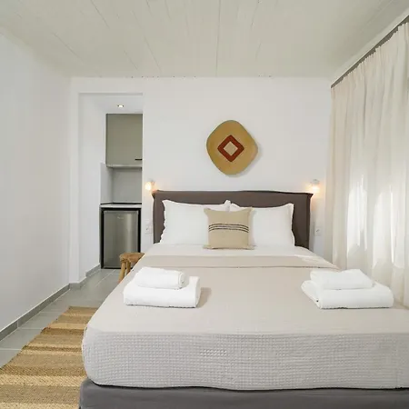 Acroterra - Easy Living Alikí