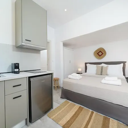 Acroterra - Easy Living