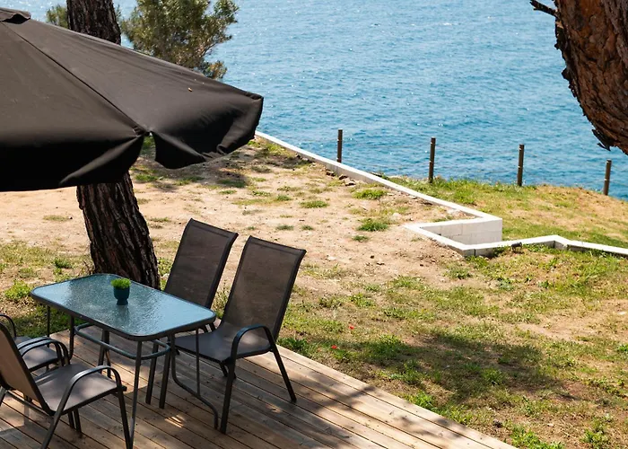 Acroterra - Easy Living Appart hôtel 3*